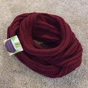 Burgundy Chunky Braid Infinity Scarf